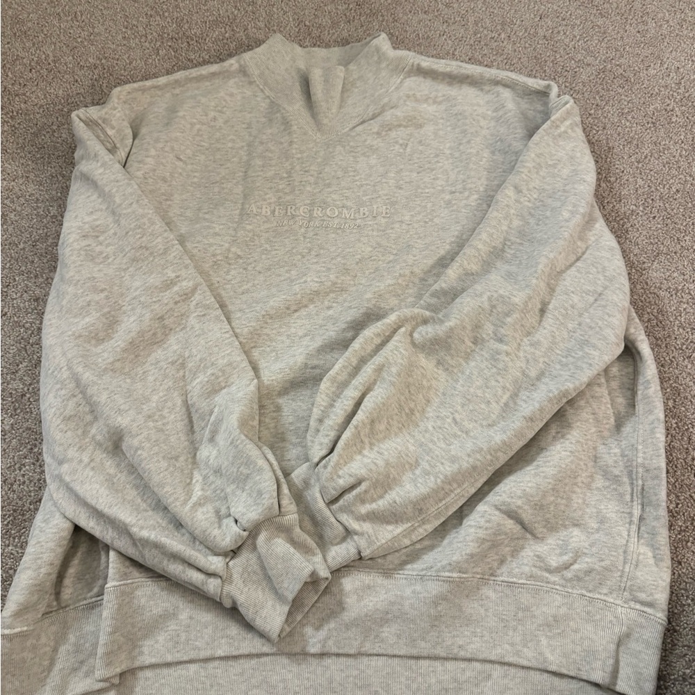 Abercrombie, mock neck, grey sweatshirt